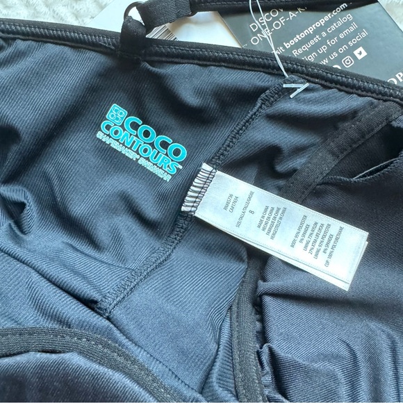 Coco Reef Contours Chroma One Piece Swimsuit Romper 8 Black Wrap Smoothing NWT - Picture 13 of 15